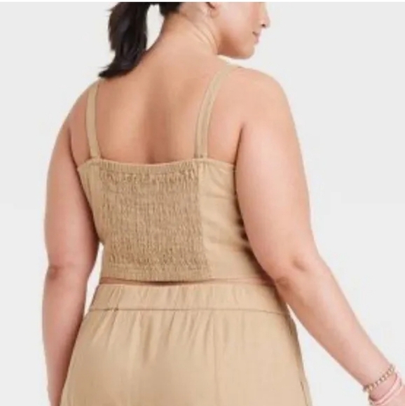 Women's Linen Crop Front Tie Tank - Universal Thread - Picture 2 of 8